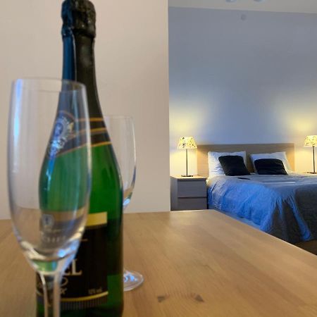 Marszalka 28 Apartment Jelenia Gora Luaran gambar