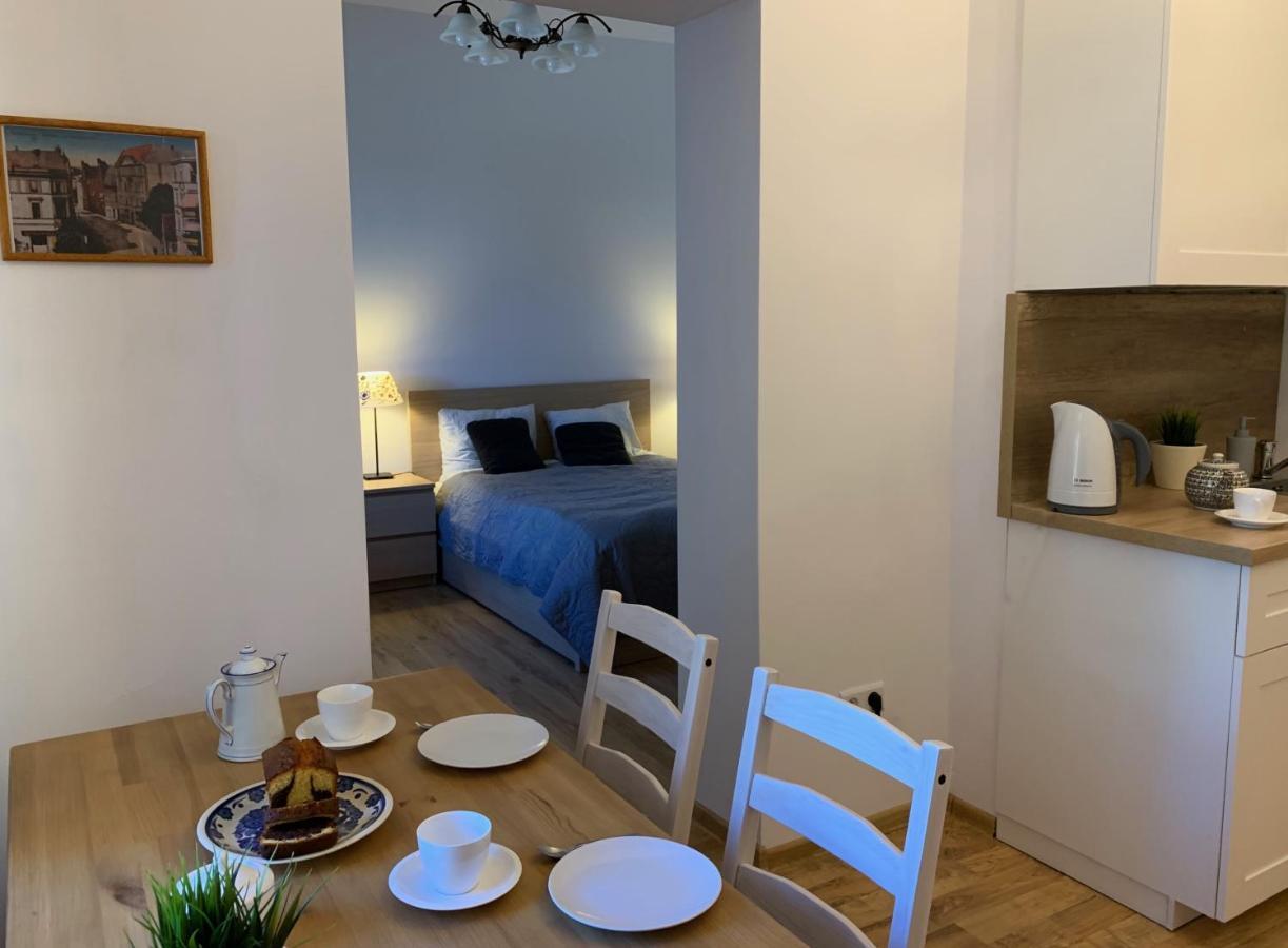 Marszalka 28 Apartment Jelenia Gora Luaran gambar